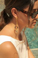 Aretes Largos Olas Encontradas - AR36135 - Lala Galeria