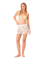 Shorts Malla Flora Blanco - 9428 - Kibys