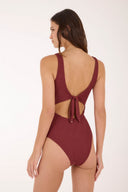 Enterizo Textured Wave Barn Red Twix - O29339 - Malai