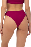 Bikini Panty Textured Wave Cast Brisa Raspberry - B21295 - Malai